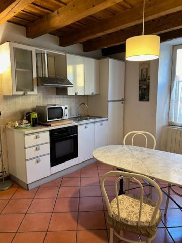 Casa Borgo Antico Apartment Бергамо Екстериор снимка